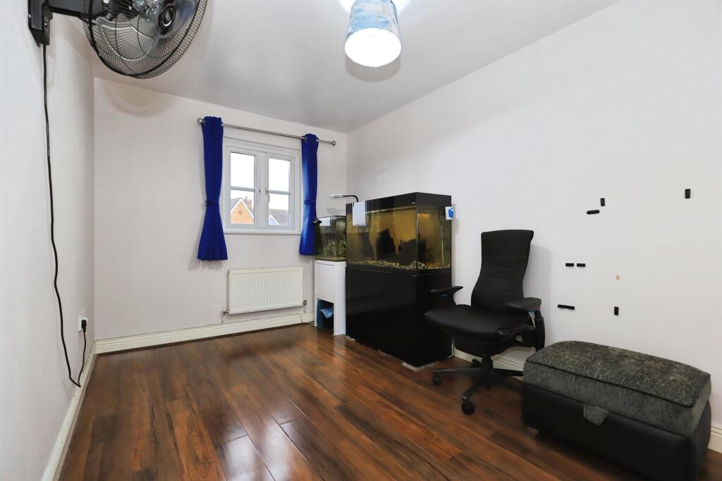 Alder Avenue, Kidderminster