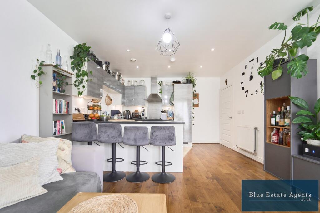 Open Plan Kitchen Lounge