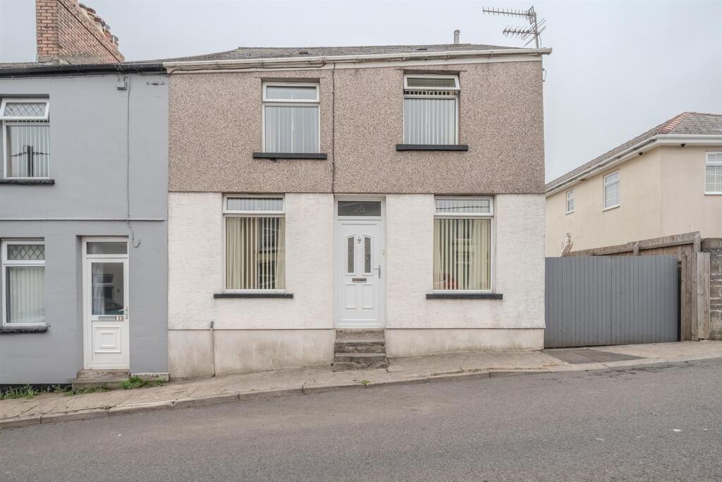 14 Clifton Terrace-29.jpg