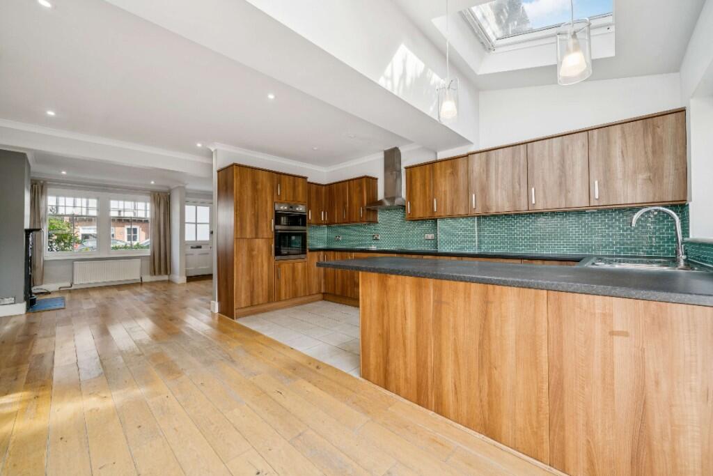 Kingscote Road, New Malden, London, KT3