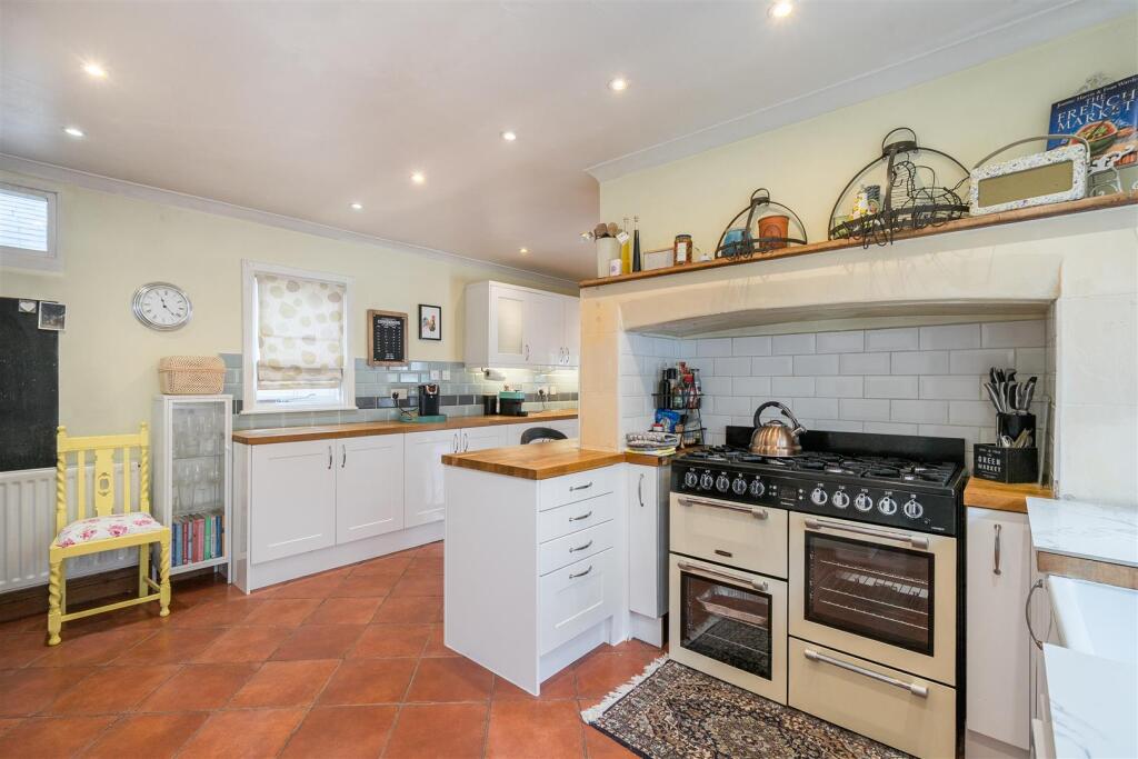 Kitchen/Breakfast Room