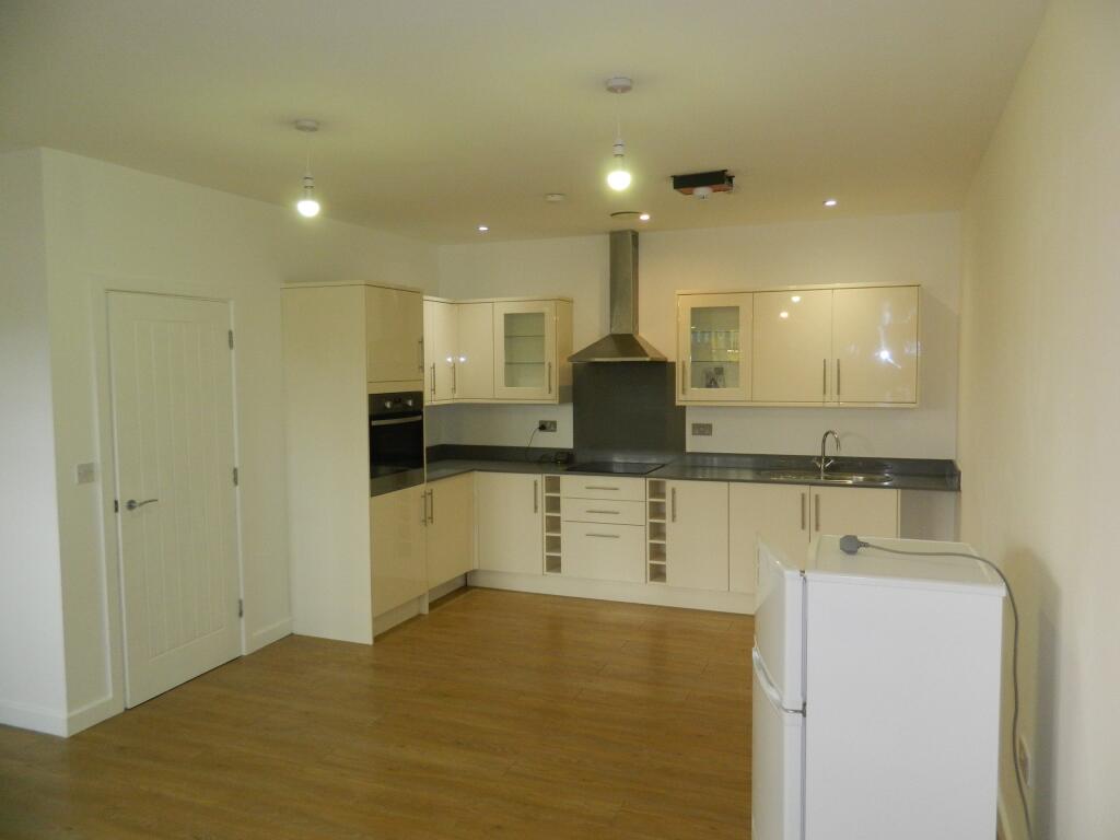 lounge with kitchentte