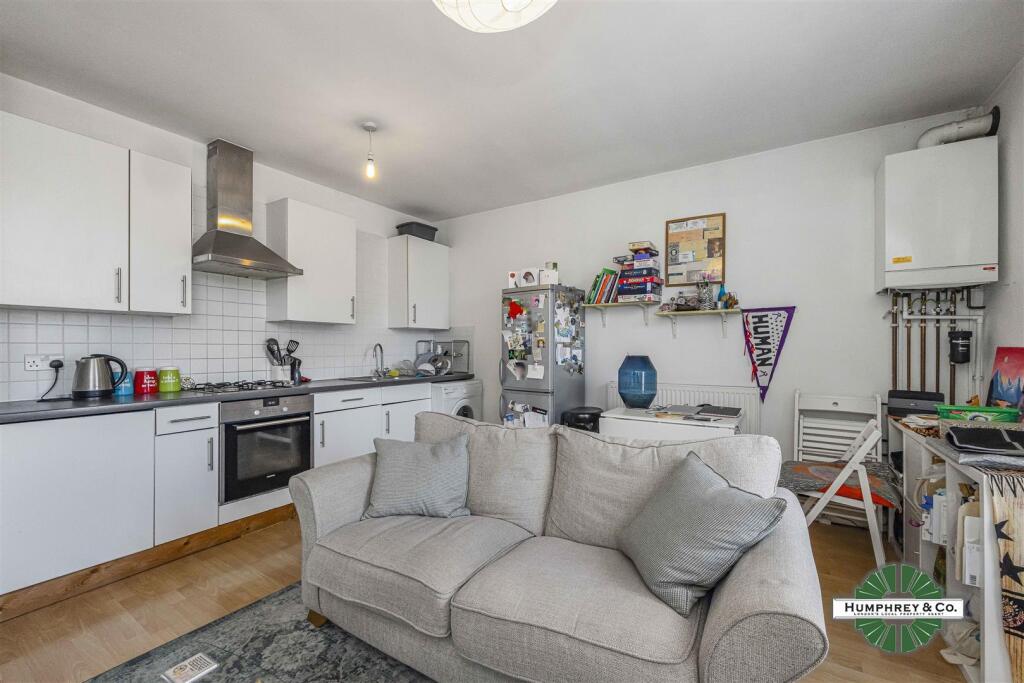 Flat C 9 Exmouth Street -011.JPG