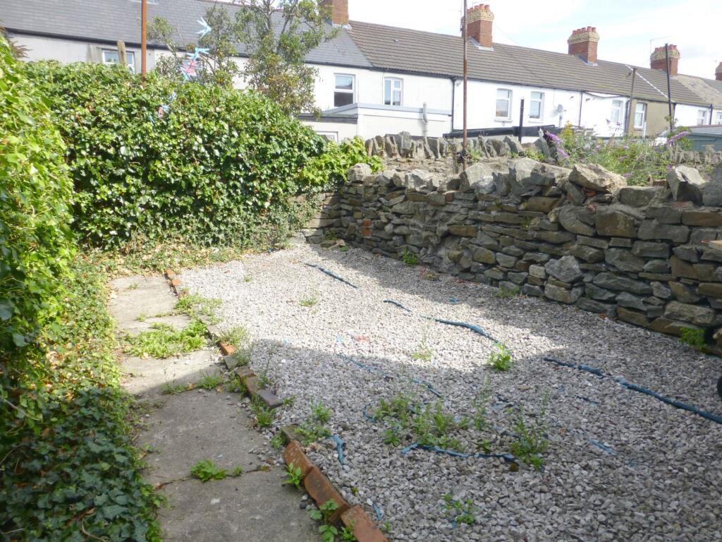Photo 13