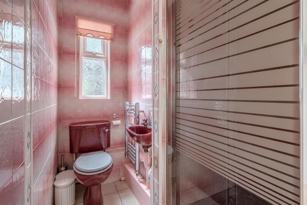 41 Thornhill Close-11.jpg