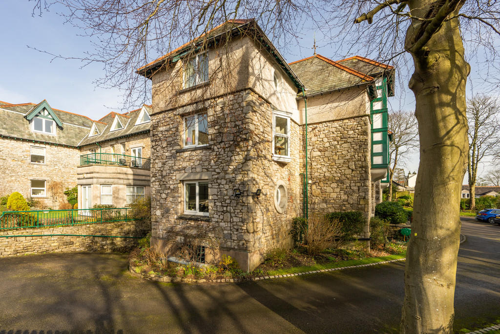 Heathcliffe Court