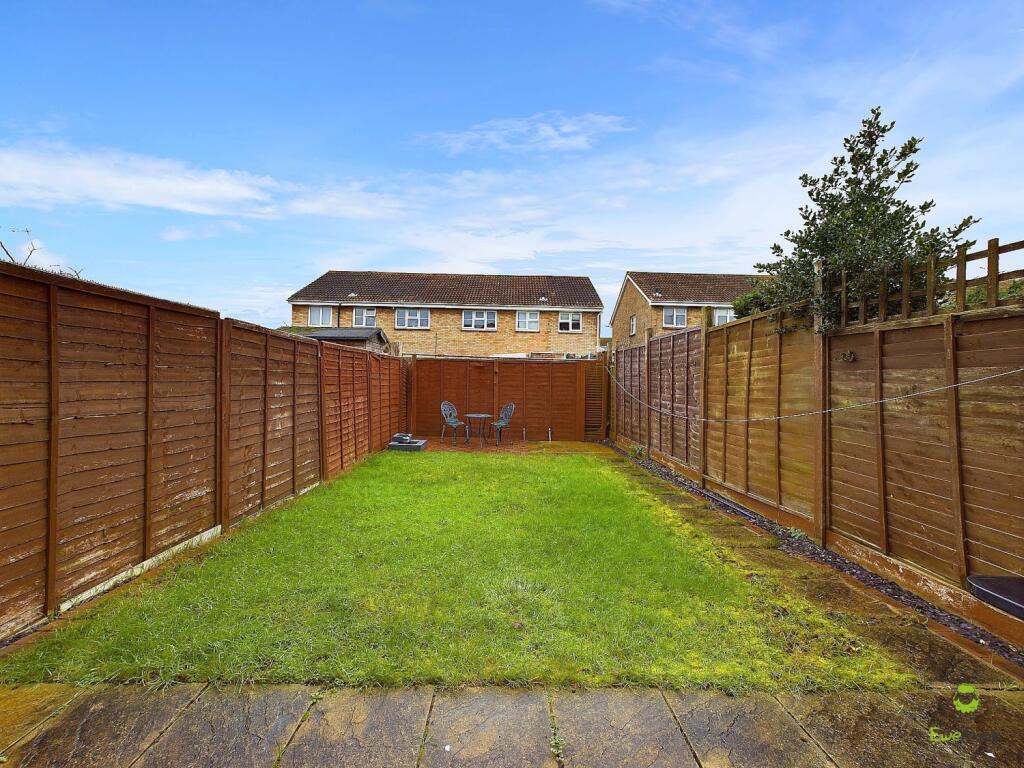 CAM03418G0-PR0173-STILL008