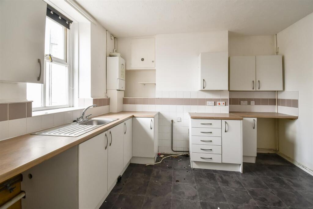 Kitchen / Breakfast