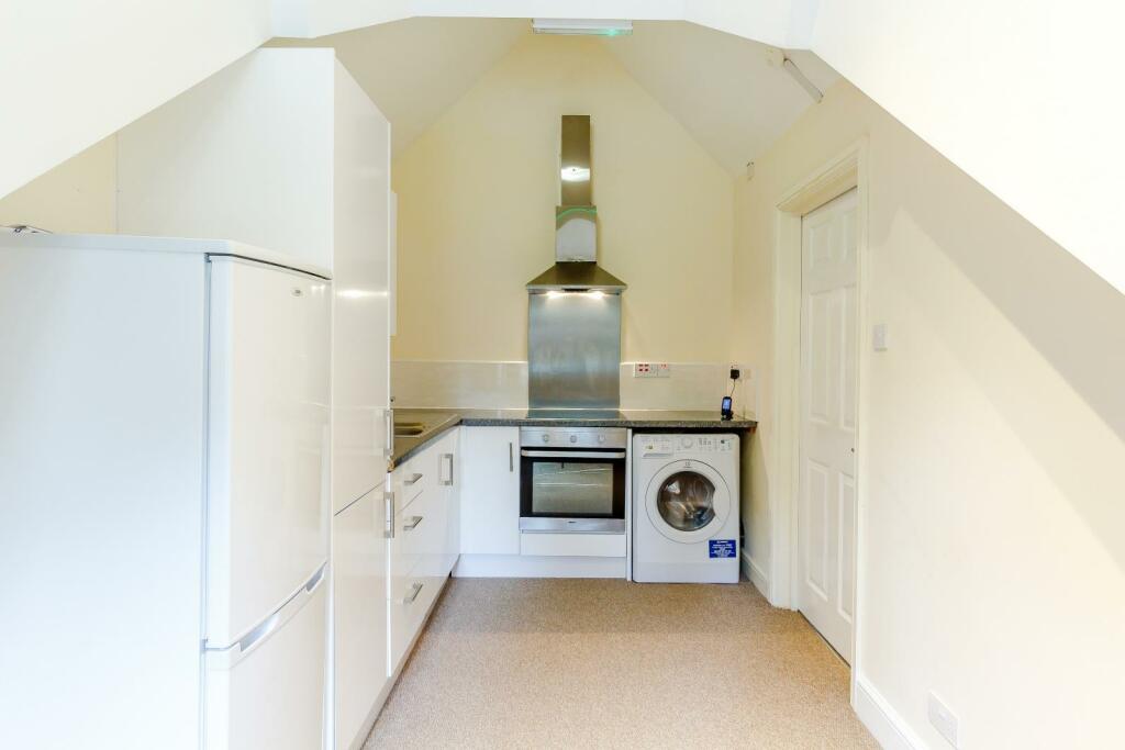 8403555-interior01-800.jpg