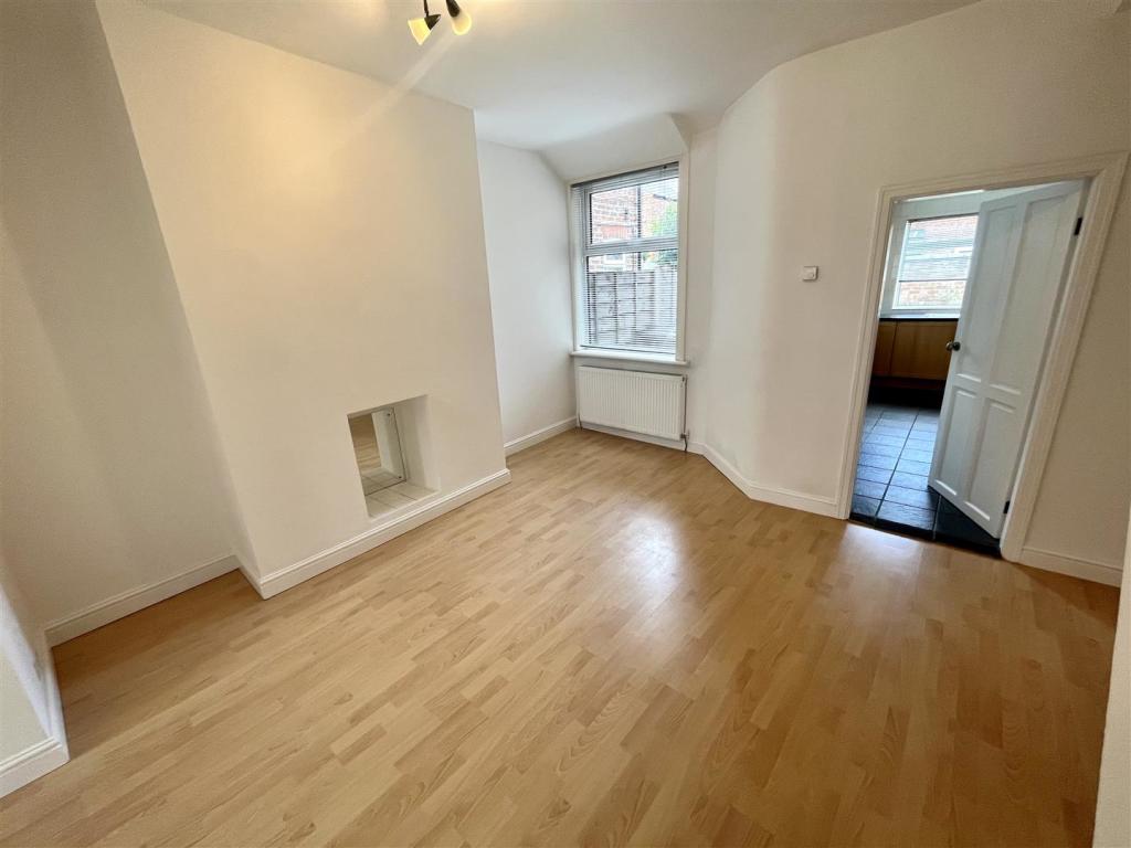 Dining Room.jpg