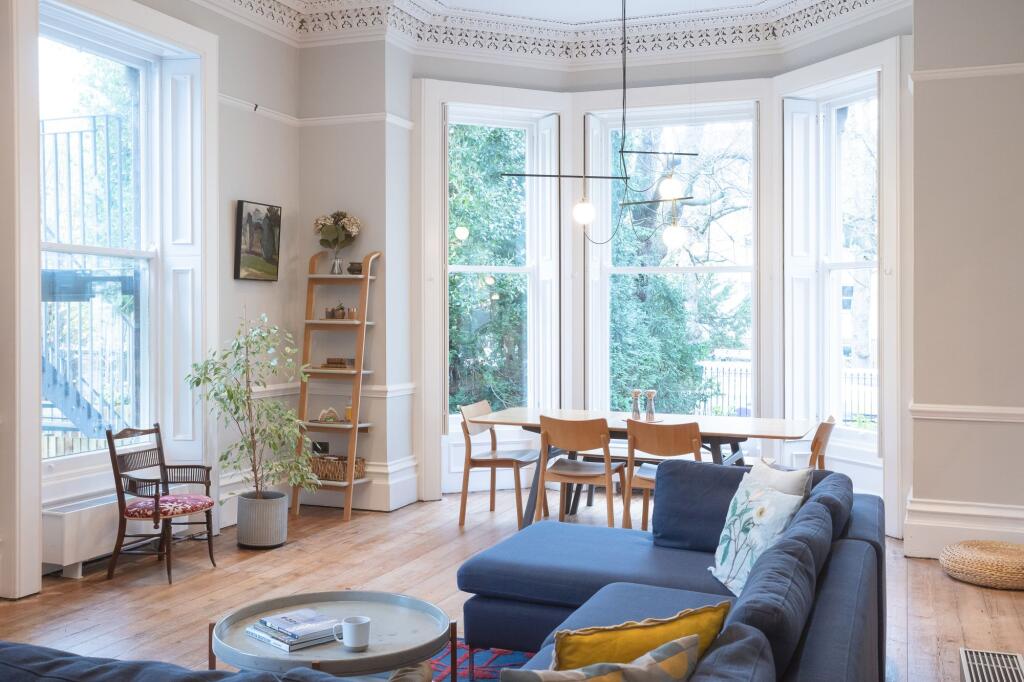 Floor to ceiling sash windows