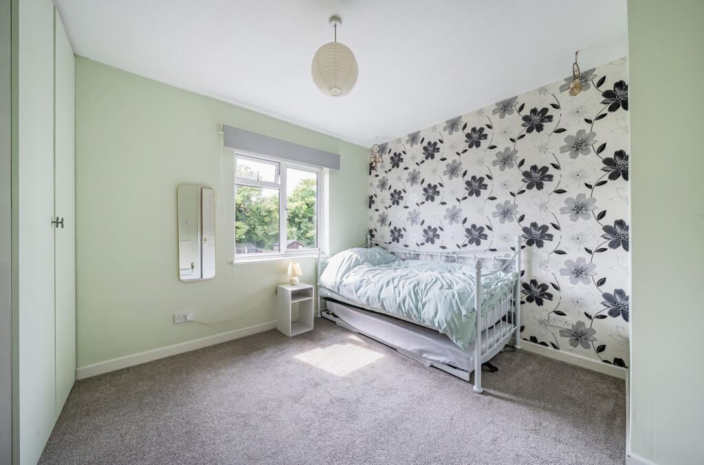 1303658-10-683f21...