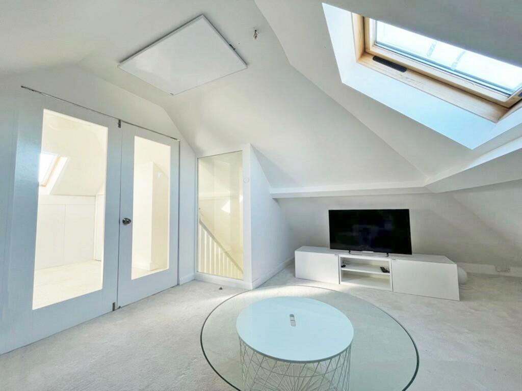 Bedroom Four/Studio