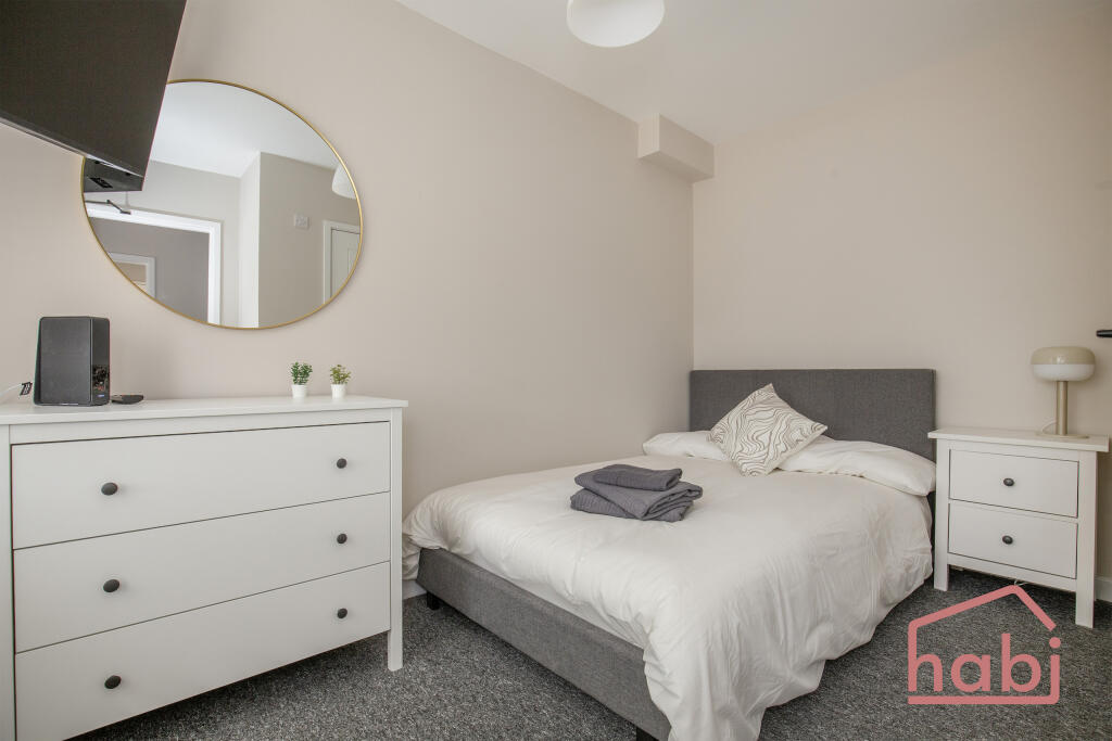 Main Bedroom