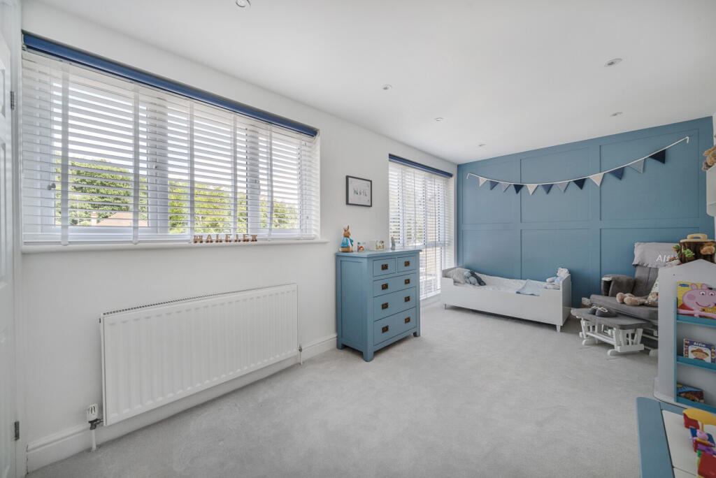 1315880-41-685abe...