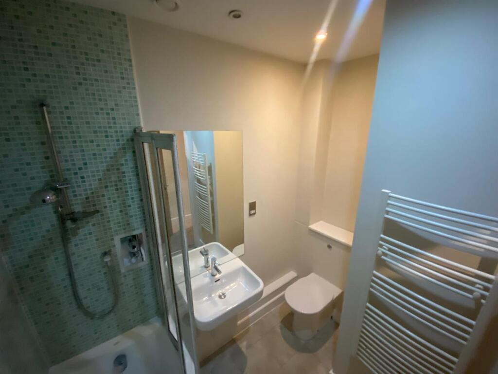 Bathroom.jpeg