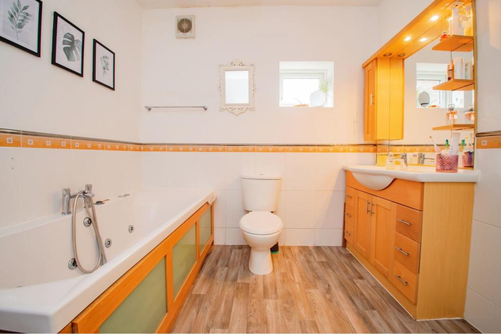 En-suite One
