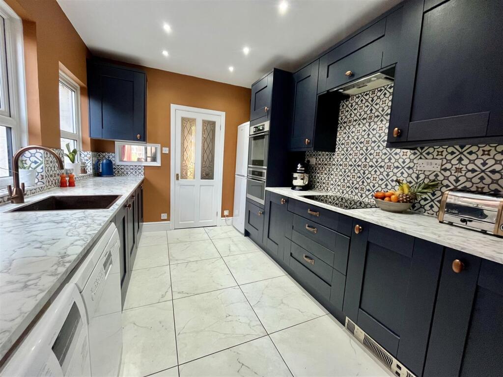 6.Kitchen from back.jpeg