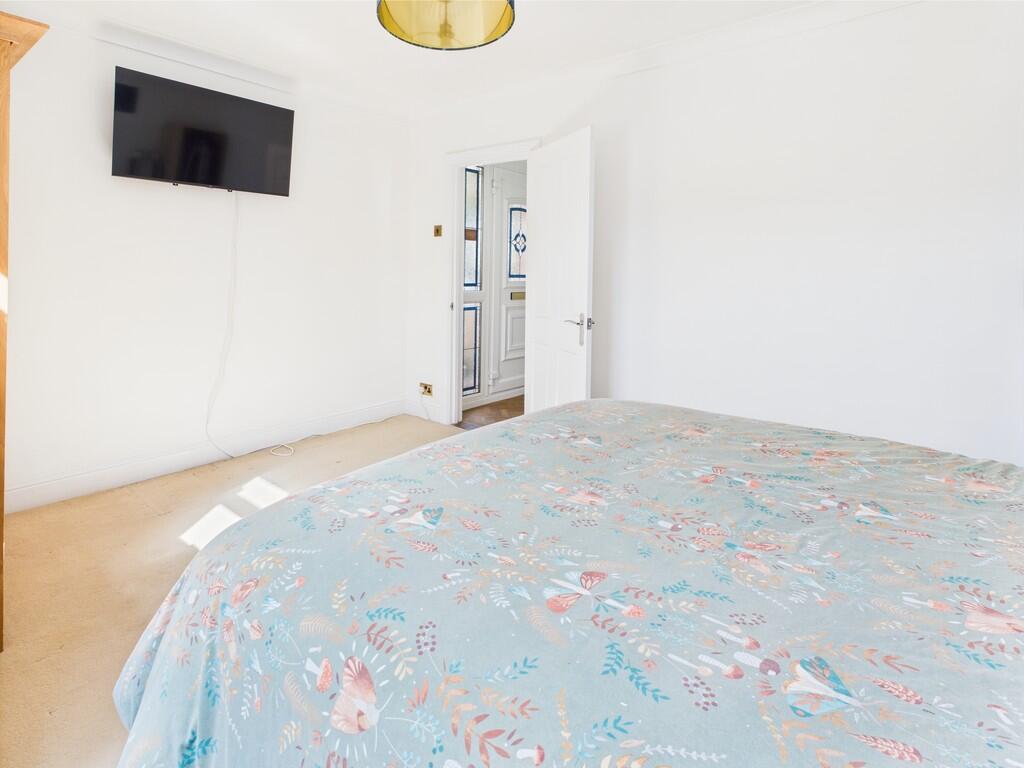 CAM05068G0-PR0016...