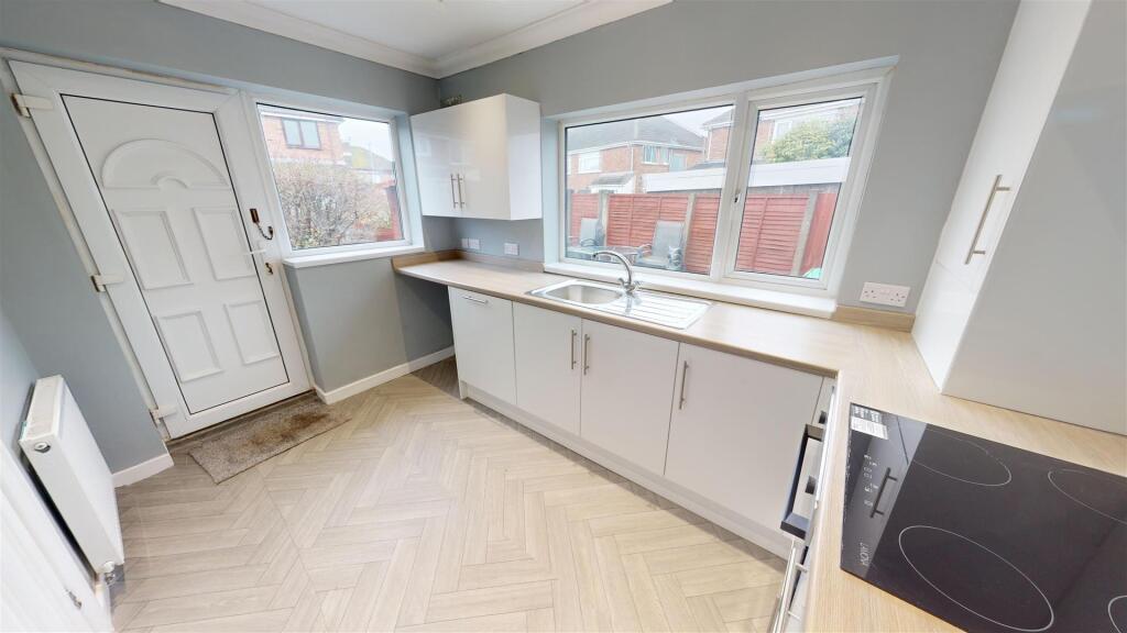 Oak Tree Road Kitchen