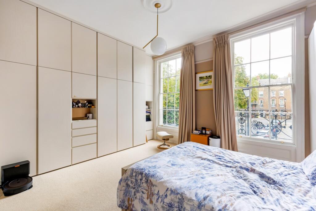 Canonbury Square 