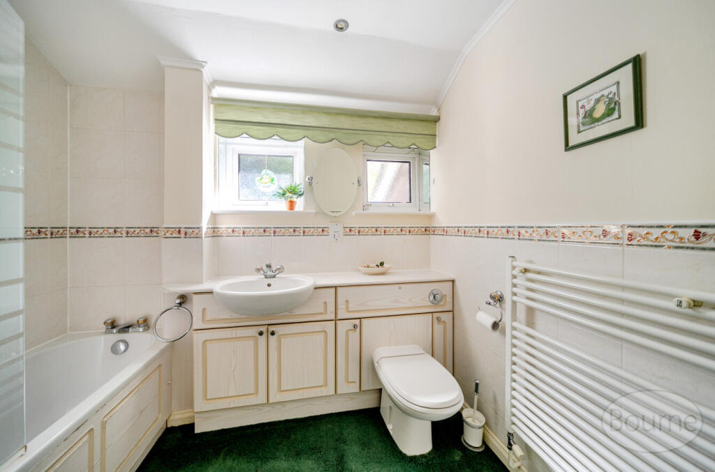 5f165d5d-d8f7-409...