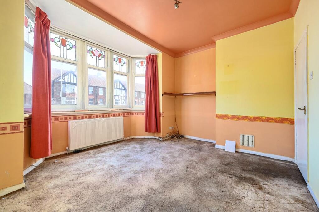 F3 172 old shoreham rd bn3 (8).jpg