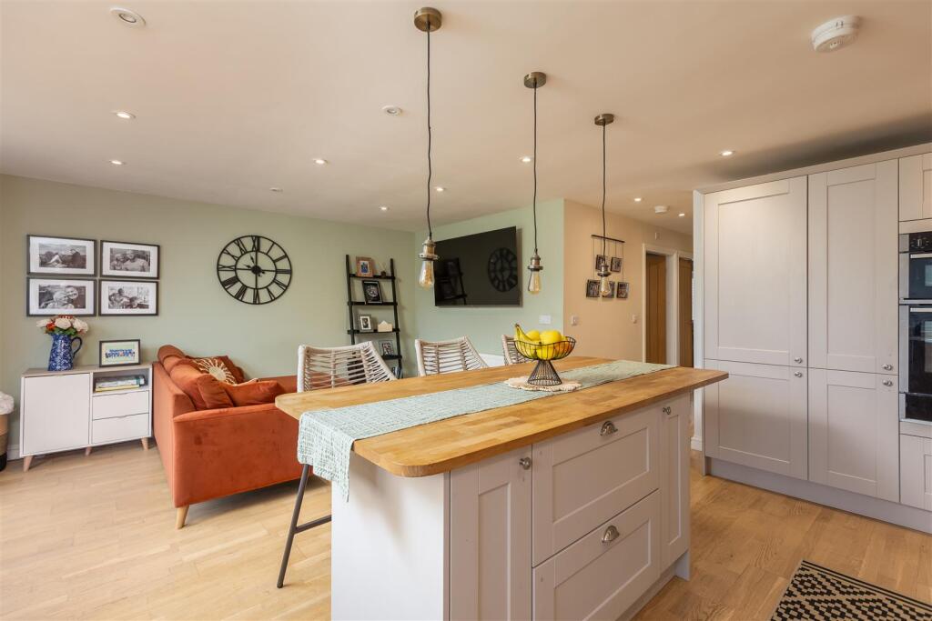 Springfield Lane 15 Kitchen - Reception Room-9.jpg
