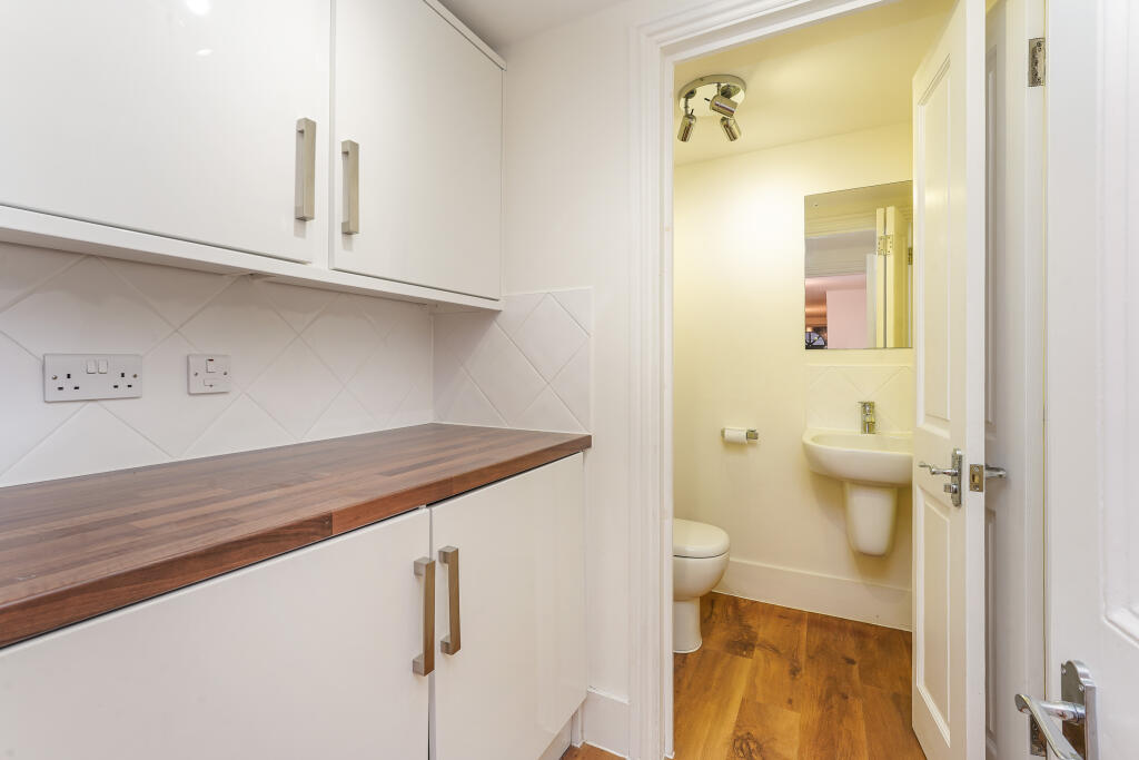 Flat 11, 15 Onslow G