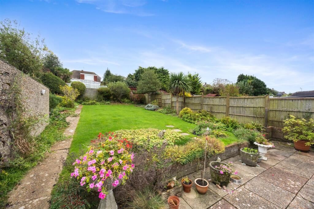 Hangleton Valley Drive, 71-015.jpg