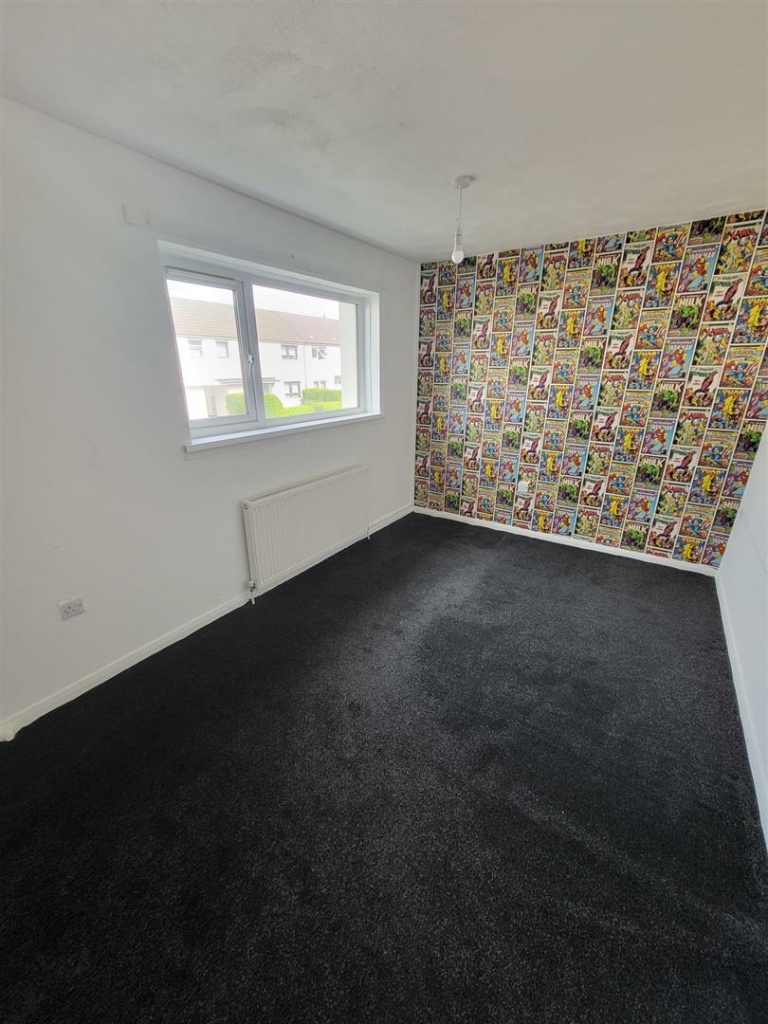 77 Martin Avenue Bedroom2.png