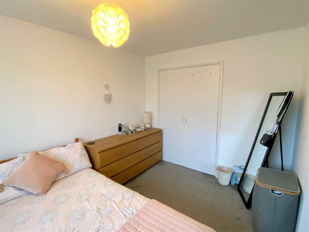 56 Calshot Close Bedroom 1
