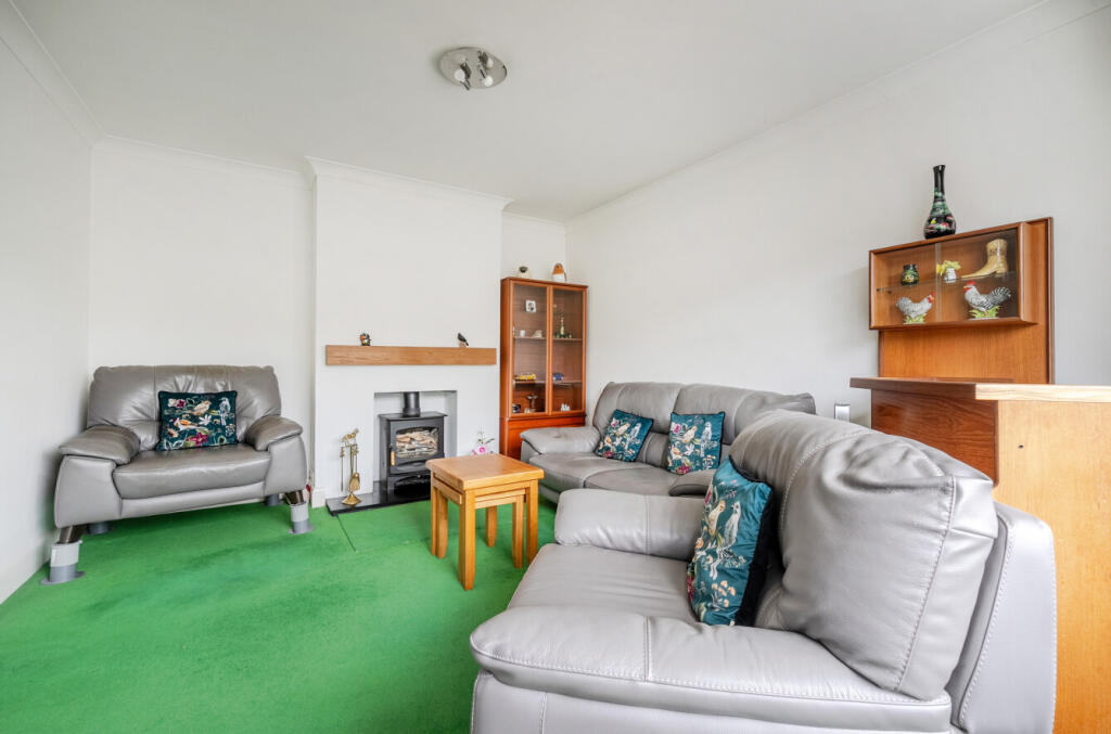 1362803-5-68e8de1...