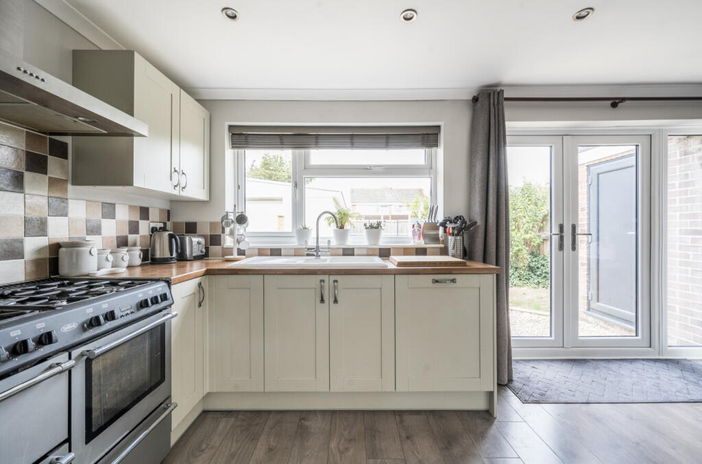 13408001968a497f92628d