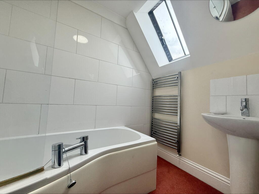 9 T202511071652.jpeg