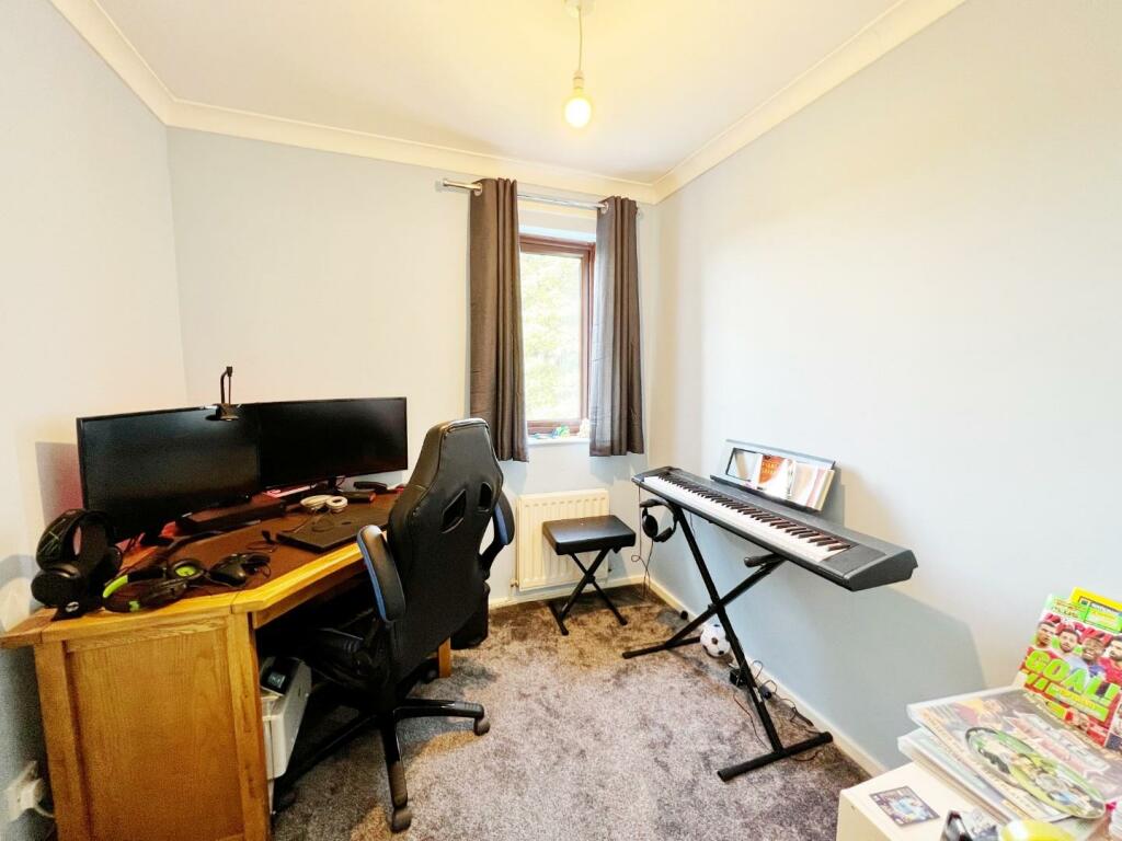 Bedroom 3.jpg