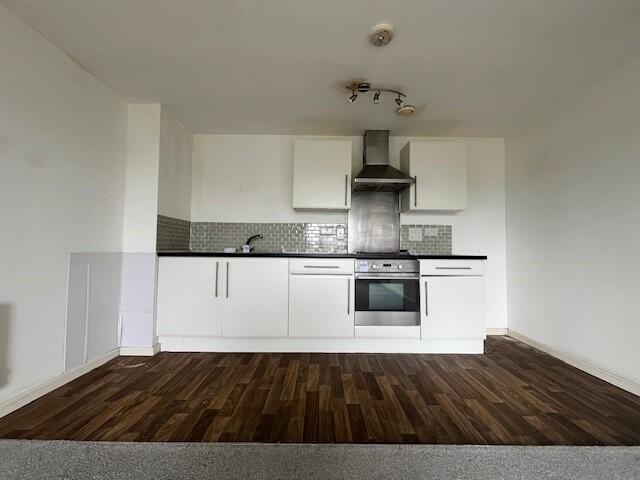 Kitchen T202505071359.jpg