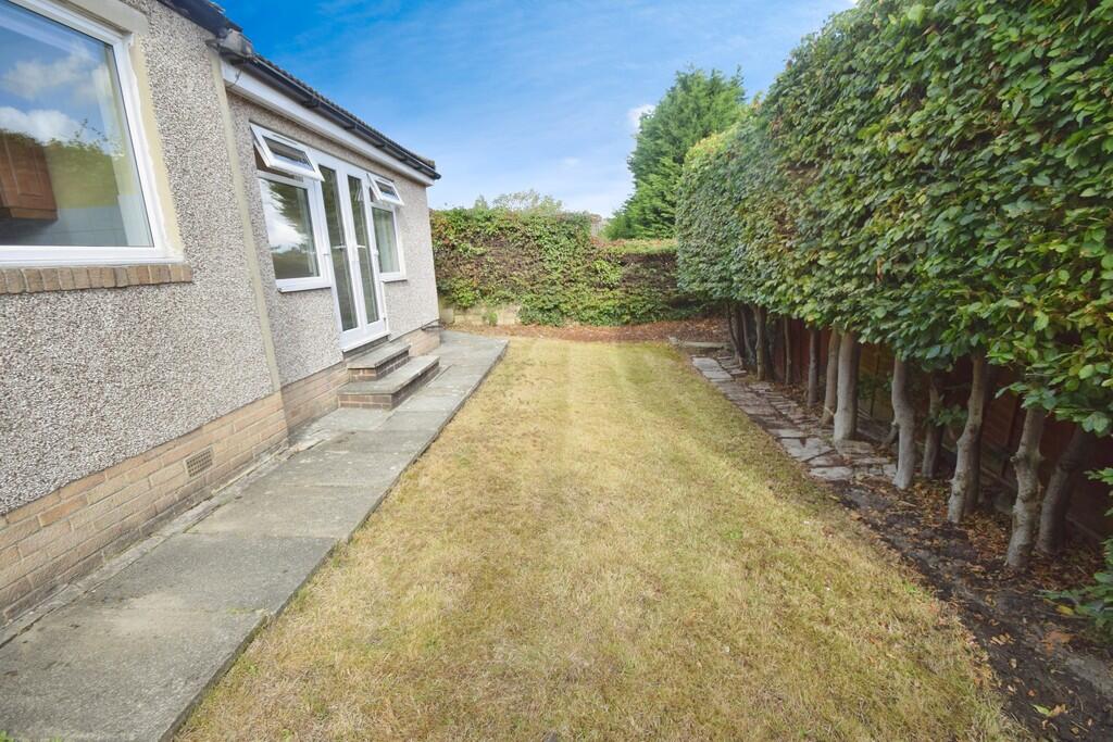 1153af02-Garden 2...