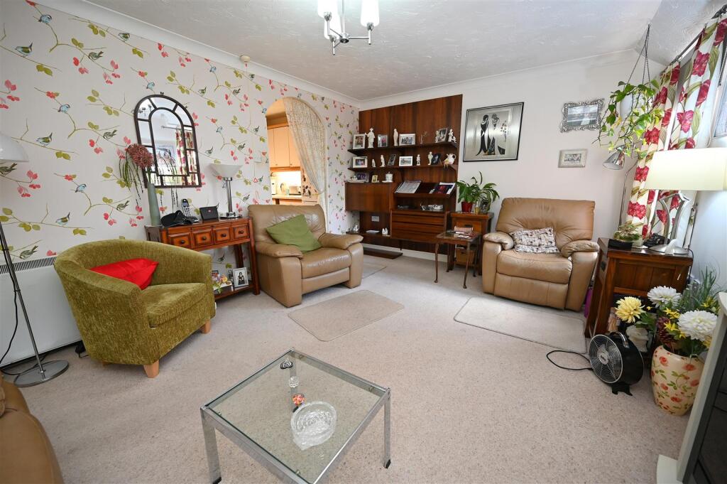 living room3.JPG