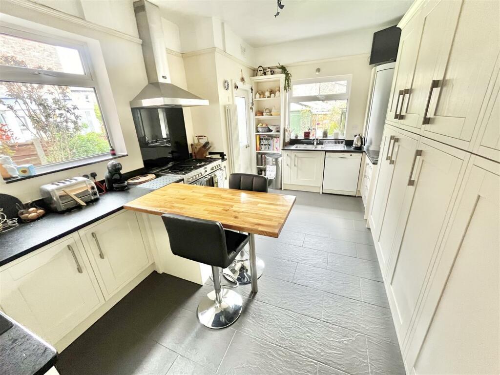 Breakfast Kitchen