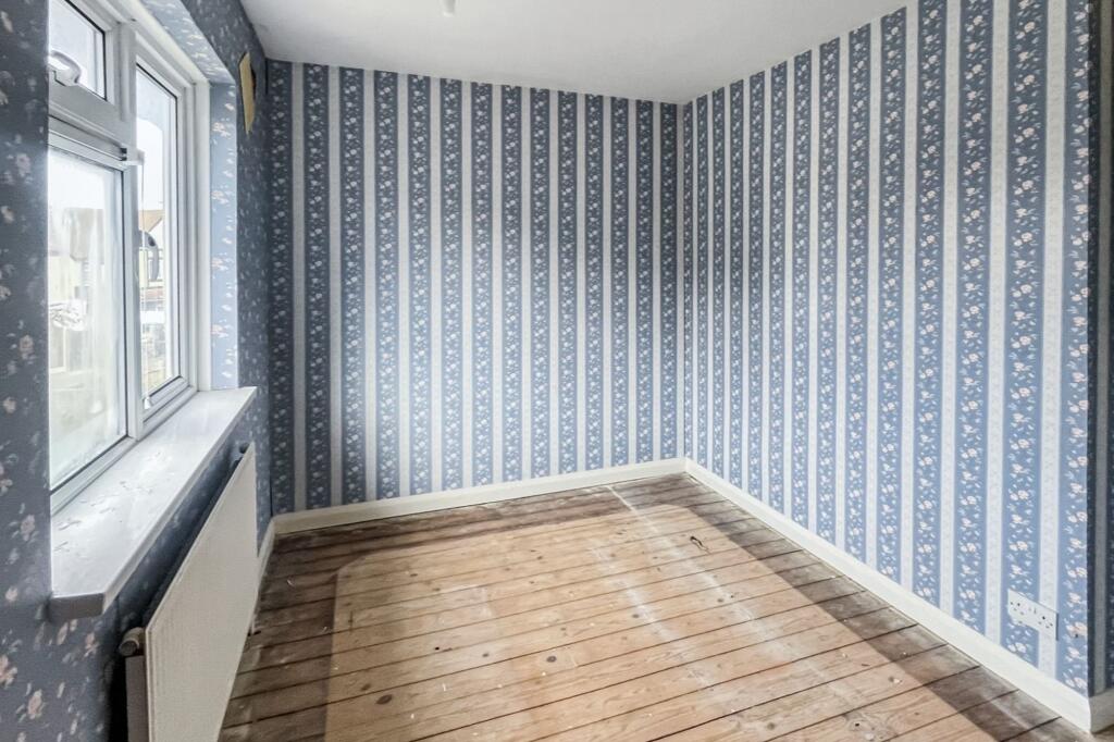 65 Dale Road, Crayford, Dartford, DA1 3PG