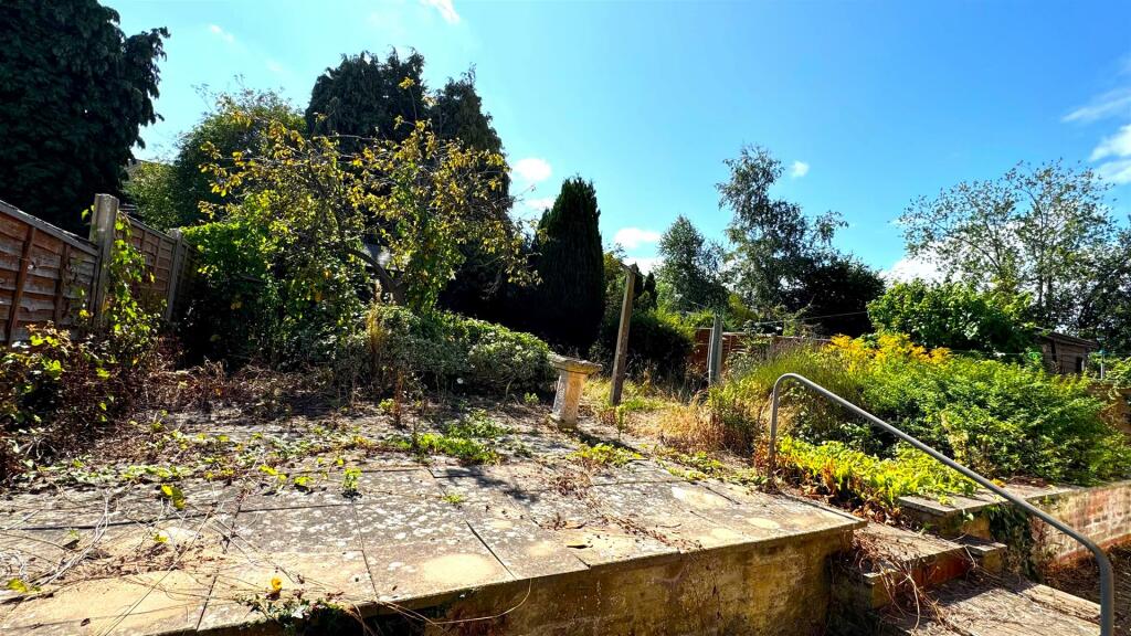 Garden (2).jpg