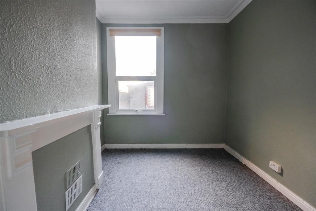 Gff - Bedroom