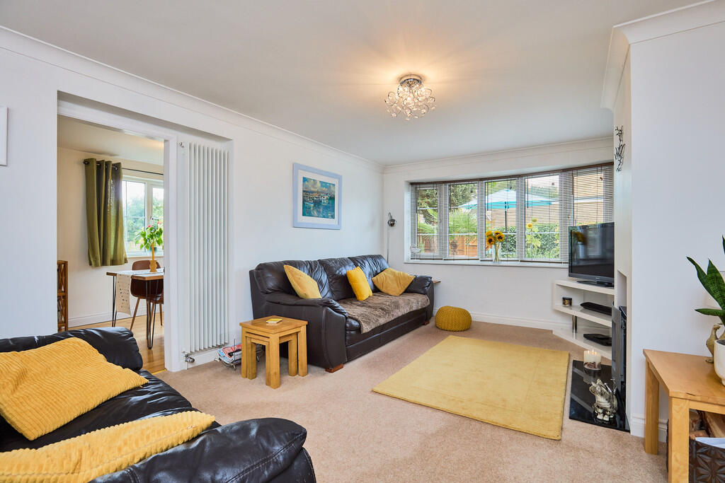 Edward Knight 202...