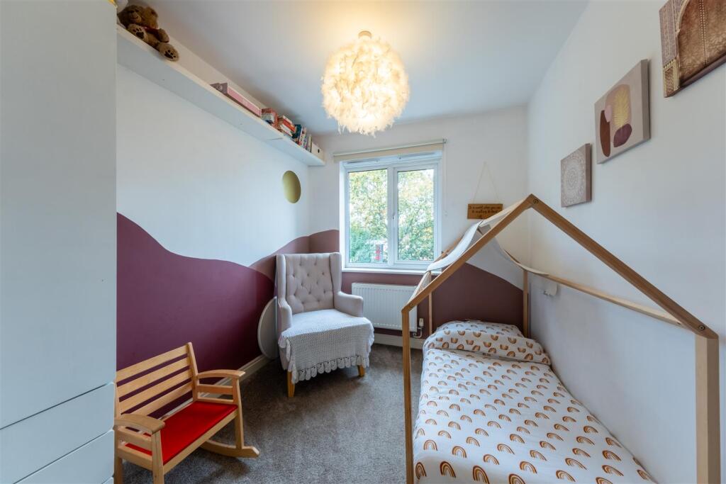 32 Waystead Close-037.jpg