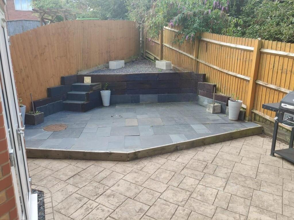 GARDEN.jpg