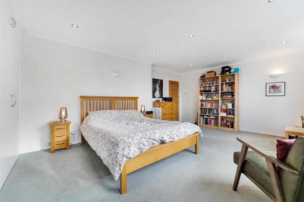 Bed 1 Aspect 3
