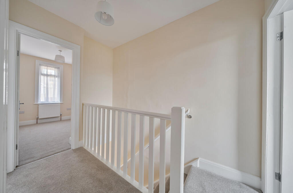 1328925-30-687e70...