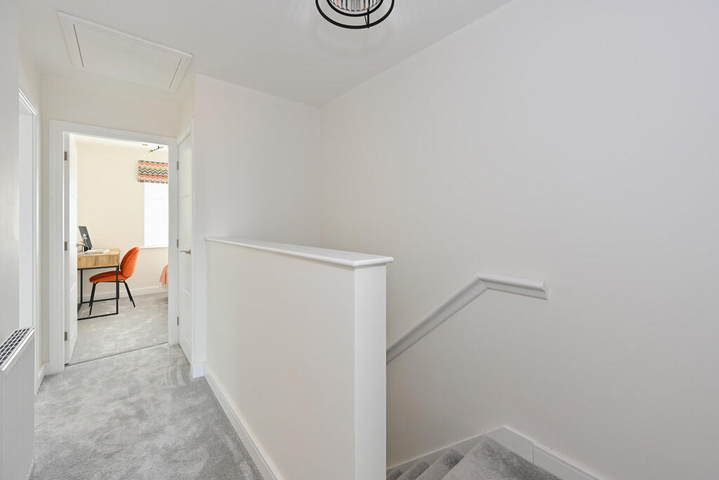 Showhome First Fl...