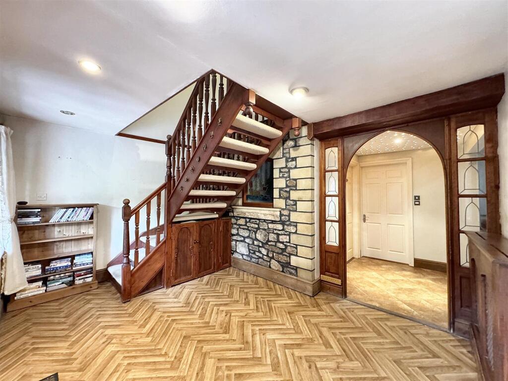 Entrance Hallway